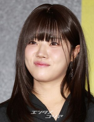 【フォト】和気あいあいとした雰囲気でインタビューに臨む『CASHERO』のキャストたち