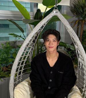 徴兵：チョン・ドンウォン、高校卒業直後に海兵隊に入隊　「長年温めてきた思い」