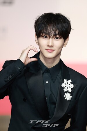 【フォト】ENHYPEN、黒の装いに視線集中＝2025 SBS歌謡大典