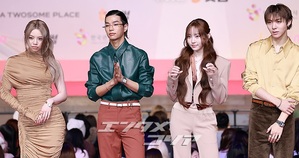 【フォト】ALLDAY PROJECT、ユニークさを強調した混成グループ＝2025 SBS歌謡大典