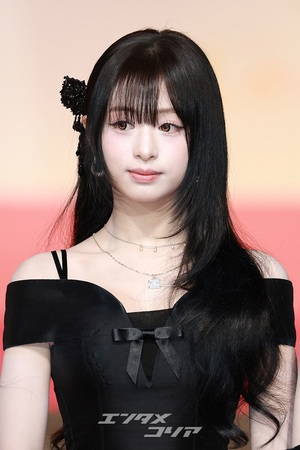 【フォト】BABYMONSTER、寒さも忘れさせる黒一色のセクシーさ＝2025 SBS歌謡大典