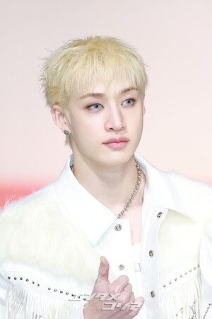 【フォト】Stray Kids「まぶしい白のスーツ」＝2025 SBS歌謡大典