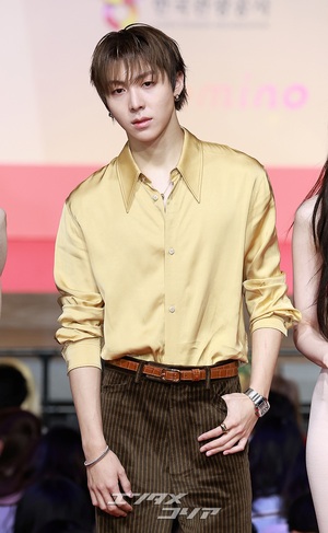 【フォト】2025年を輝かせたK-POP歌手が総出演＝2025 SBS歌謡大典