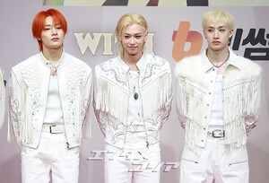 【フォト】2025年を輝かせたK-POP歌手が総出演＝2025 SBS歌謡大典