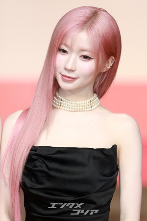 【フォト】2025年を輝かせたK-POP歌手が総出演＝2025 SBS歌謡大典