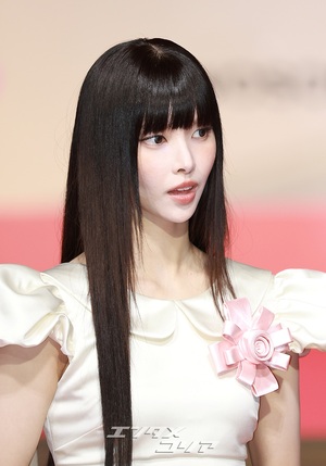 【フォト】2025年を輝かせたK-POP歌手が総出演＝2025 SBS歌謡大典