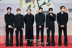 【フォト】2025年を輝かせたK-POP歌手が総出演＝2025 SBS歌謡大典