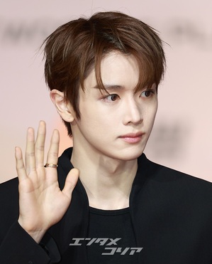 【フォト】2025年を輝かせたK-POP歌手が総出演＝2025 SBS歌謡大典