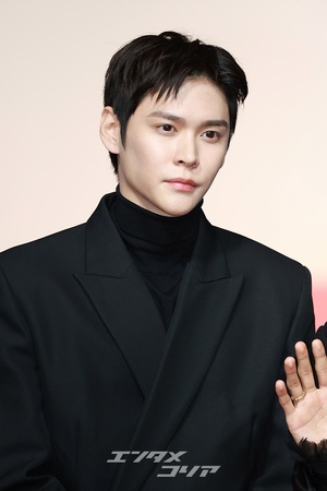 【フォト】2025年を輝かせたK-POP歌手が総出演＝2025 SBS歌謡大典