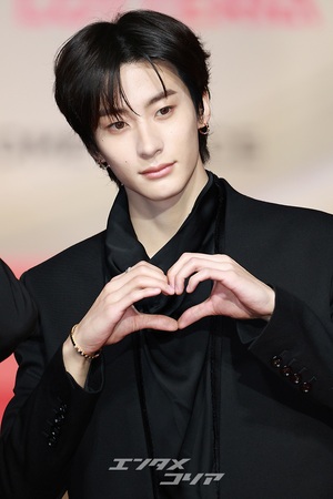 【フォト】2025年を輝かせたK-POP歌手が総出演＝2025 SBS歌謡大典