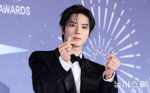 【フォト】ユ・ジェソク、キム・ヨンギョン、チョン・ヒョンム、キアン84ら「2025 MBC放送芸能大賞」レッドカーペット・イベント登場