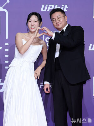 【フォト】ヤン・セチャン×イ・ヒョニ×キム・ジンギョン×ユ・ヨンソクら出席＝「2025 SBS芸能大賞」レッドカーペット・イベント