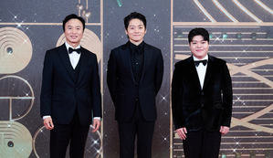 【フォト】ソ・ガンジュン×チン・ギジュ×キム・セジョン×カン・テオ出席「2025 MBC演技大賞」レッドカーペット・イベント