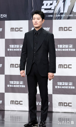 【フォト】チソン×パク・ヒスン×ウォン・ジナ主演『二度目の裁判』制作発表会