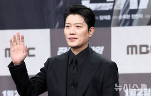 【フォト】チソン×パク・ヒスン×ウォン・ジナ主演『二度目の裁判』制作発表会