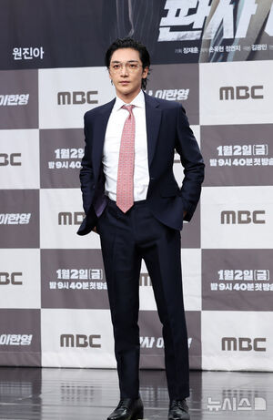 【フォト】チソン×パク・ヒスン×ウォン・ジナ主演『二度目の裁判』制作発表会