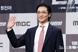 【フォト】チソン×パク・ヒスン×ウォン・ジナ主演『二度目の裁判』制作発表会