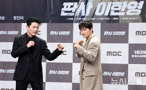 【フォト】チソン×パク・ヒスン×ウォン・ジナ主演『二度目の裁判』制作発表会