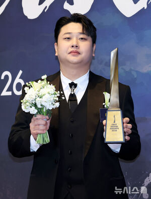 【フォト】「大韓民国ファーストブランド大賞」授賞式に出席したスターたち