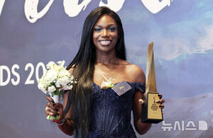 【フォト】「大韓民国ファーストブランド大賞」授賞式に出席したスターたち