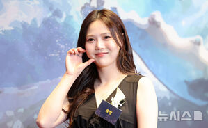 【フォト】「大韓民国ファーストブランド大賞」授賞式に出席したスターたち