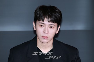 【フォト】アン・ソンギさんを追悼する『プロジェクトY』のキャストたち