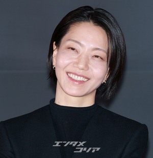 【フォト】アン・ソンギさんを追悼する『プロジェクトY』のキャストたち