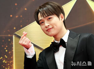 【フォト】イ・ソンギョン＆チャ・ジヨン＆キム・ソンチョルら、韓国ミュージカル・アワードに出席したスターたち