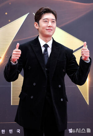 【フォト】イ・ソンギョン＆チャ・ジヨン＆キム・ソンチョルら、韓国ミュージカル・アワードに出席したスターたち