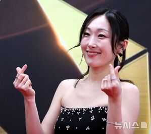 【フォト】イ・ソンギョン＆チャ・ジヨン＆キム・ソンチョルら、韓国ミュージカル・アワードに出席したスターたち