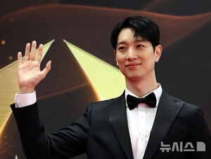 【フォト】イ・ソンギョン＆チャ・ジヨン＆キム・ソンチョルら、韓国ミュージカル・アワードに出席したスターたち