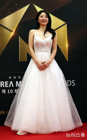 【フォト】イ・ソンギョン＆チャ・ジヨン＆キム・ソンチョルら、韓国ミュージカル・アワードに出席したスターたち