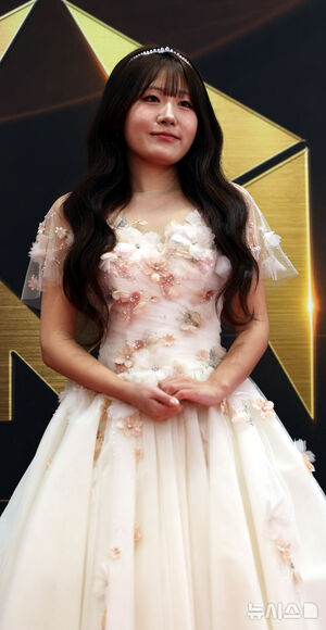 【フォト】イ・ソンギョン＆チャ・ジヨン＆キム・ソンチョルら、韓国ミュージカル・アワードに出席したスターたち