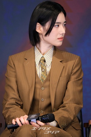 【フォト】イ・ナヨン×チョン・ウンチェ×イ・チョンア、真剣な記者懇談会