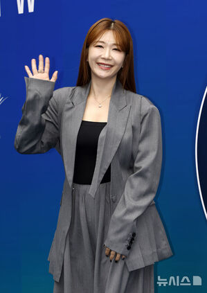 【フォト】チョン・シア＆ソ・ドンジュ＆ファニら出席＝ソウル・ファッションウィーク