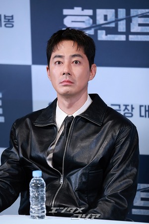 【フォト】旧正月連休に公開の新作『ヒューミント』メディア試写会の現場