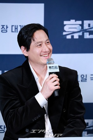 【フォト】旧正月連休に公開の新作『ヒューミント』メディア試写会の現場