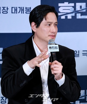 【フォト】旧正月連休に公開の新作『ヒューミント』メディア試写会の現場