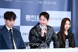 【フォト】旧正月連休に公開の新作『ヒューミント』メディア試写会の現場