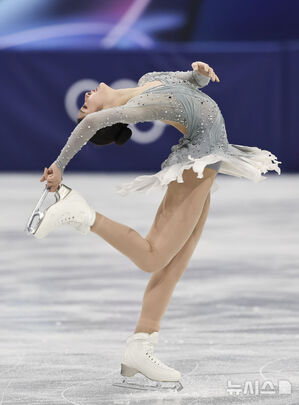 【フォト】辛智娥、初のオリンピックで繰り広げる切ない演技　ミラノ冬季五輪