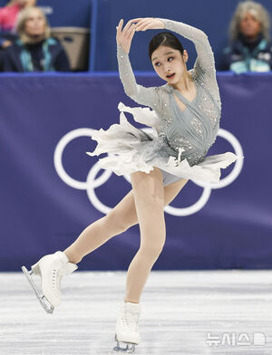 【フォト】辛智娥、初のオリンピックで繰り広げる切ない演技　ミラノ冬季五輪