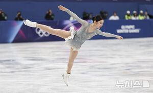 【フォト】辛智娥、初のオリンピックで繰り広げる切ない演技　ミラノ冬季五輪