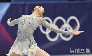 【フォト】辛智娥、初のオリンピックで繰り広げる切ない演技　ミラノ冬季五輪