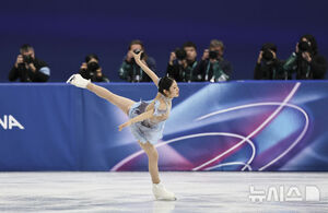 【フォト】李海仁、オリンピック初出場…幻想的な演技