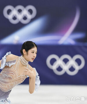 【フォト】李海仁、オリンピック初出場…幻想的な演技