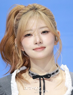 【フォト】IVE、3年ぶりにフルアルバムで音楽活動…シックになったビジュアル