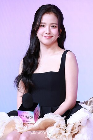 【フォト】『マンスリー彼氏』キム・ジョンシク監督＆ソ・イングク＆ジス、和気あいあいとした懇談会