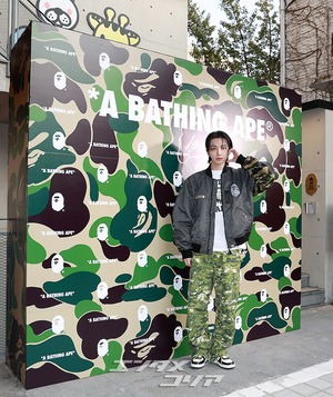 【フォト】BOYNEXTDOORジェヒョン＆ウナク　肩組み仲良し…手ハート・ポーズ