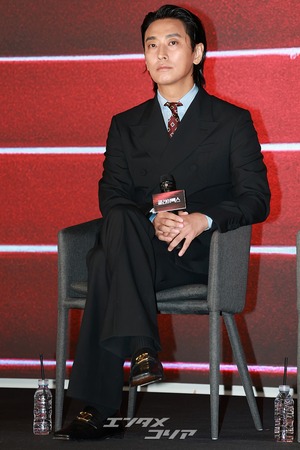 【フォト】懇談会に臨む『クライマックス』のキャストたち