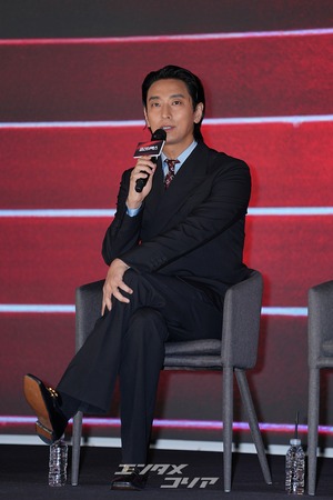 【フォト】懇談会に臨む『クライマックス』のキャストたち